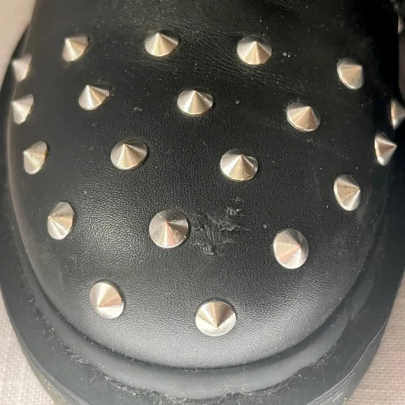 Dr. Martens 1460 STUD WANAMA LEATHER LACE UP BOOTS - Picture 3 of 6